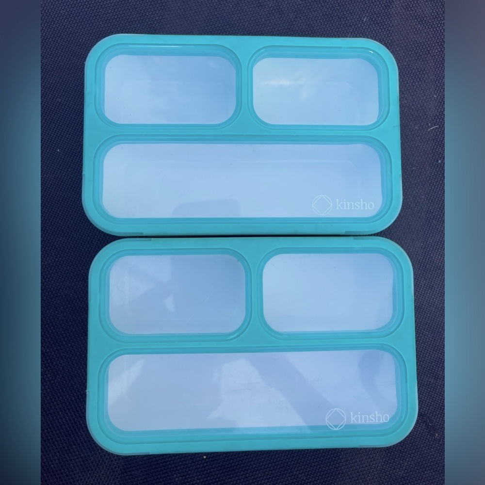 MOVING SALE everything 5$ Set of two Blue Bento Box
